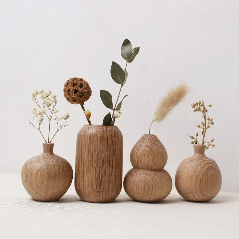 Petit vase en bois soliflores